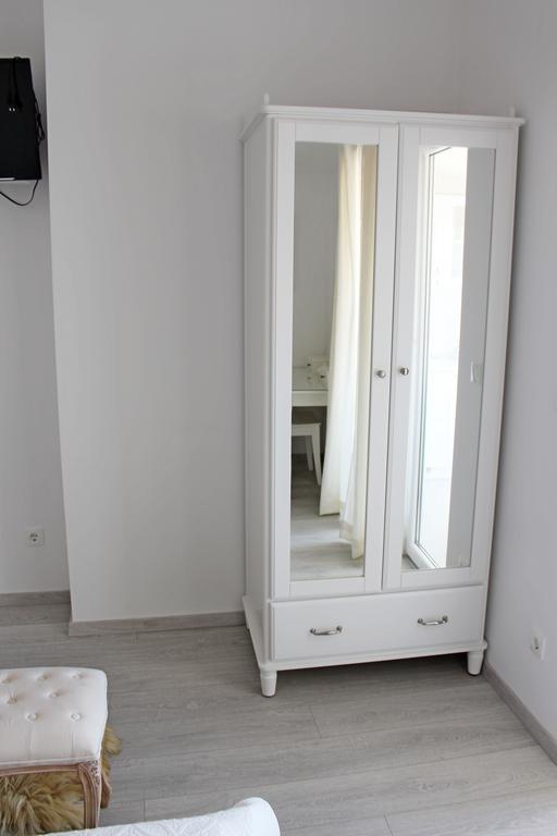 Apartments Adriona With Parking Makarska Exterior foto